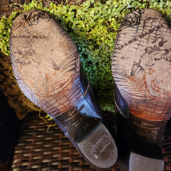 SIREN Mark Nason Chocolate Brown Ankle Cutouts 3"  Leather Luxury Heels Boots 8 - Picture 8 of 15